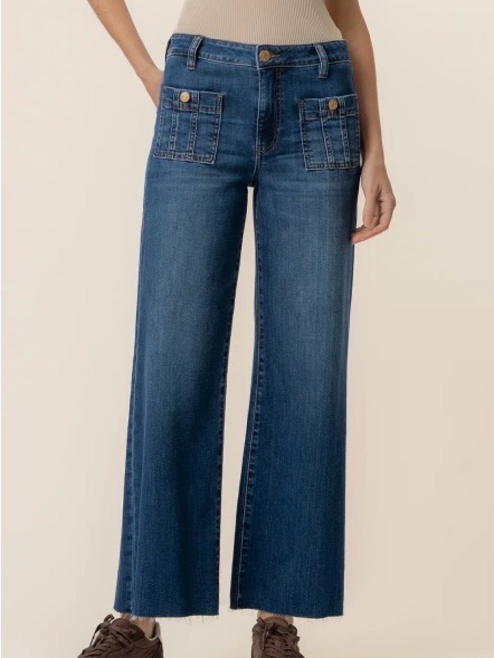 Kut from the Kloth High-Rise Wide Leg Jeans in Medium Blue